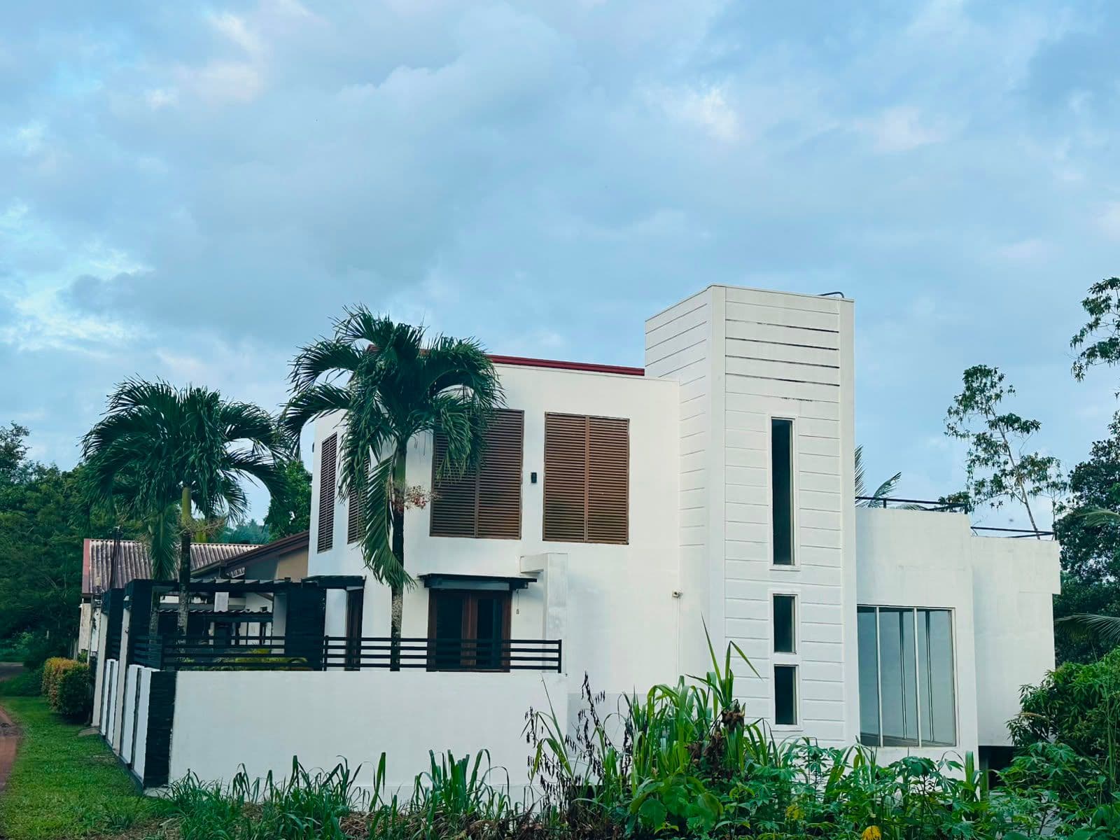 Kaluthara residence exterior